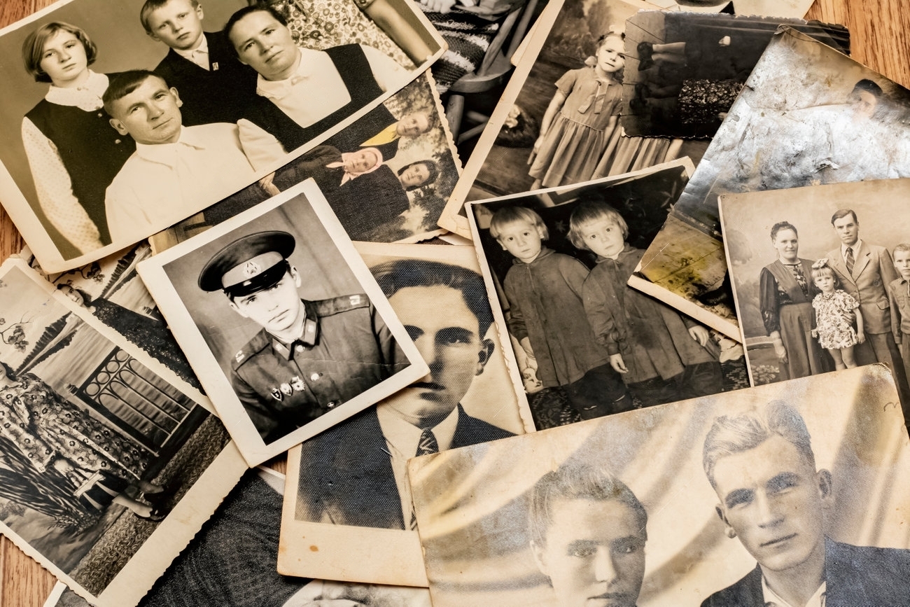 137609741-belarus-novopolotsk-november-03-2019-a-bunch-of-old-black-and-white-photos-background-transformed